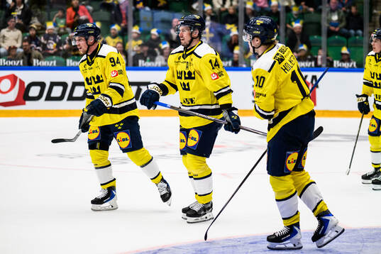 Joel Persson, Robert Hägg and Simon Holmström of Sweden