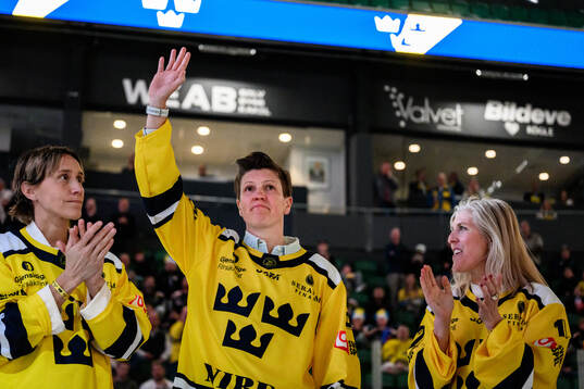 Erika Holst of the Swedish 2006 Olympics women’s ice