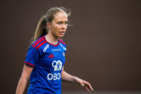 Linnea Nærø Wang of Vålerenga