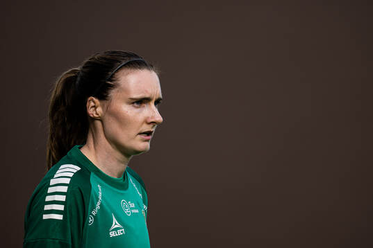 Goalkeeper Siri Ervik of Hønefoss