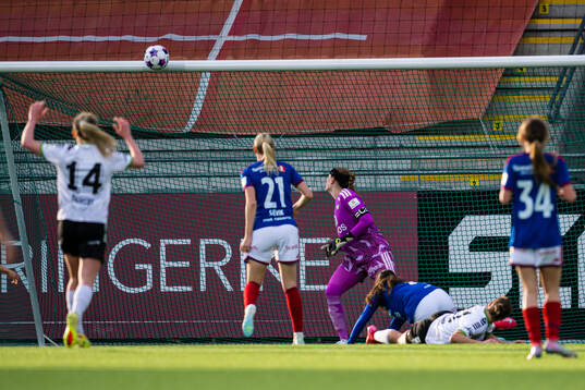 Silje Bekkåsen Nyhagen of Hønefoss missing a chance to