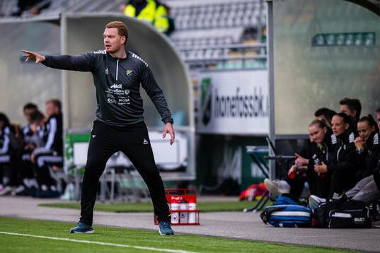 Assistant coach Trym Ring Strandberg of Hønefoss