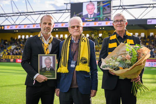 Ingvar Carlsson uppmärksammas i samband med att han väljs