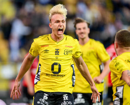 Elfsborgs Leo Östman jublar