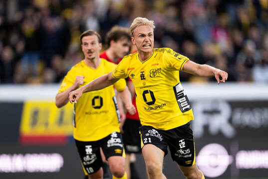 Elfsborgs Leo Östman jublar
