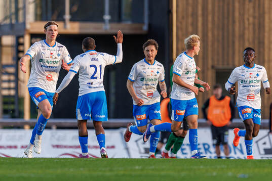 IFK Värnamos Hugo Andersson jublar