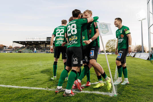 Varbergs spelare jublar