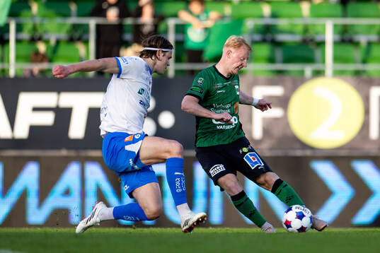 IFK Värnamos Hugo Andersson och Varbergs Wilhelm Ärlig
