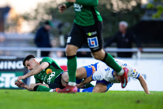 Varbergs Aulon Bitiqi och IFK Värnamos Johan Rapp