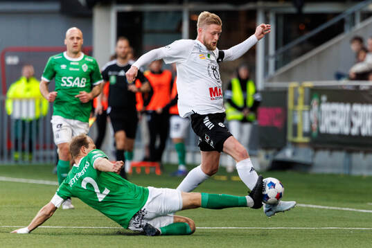 Brages Alexander Zetterström och Örebros Karl Holmberg