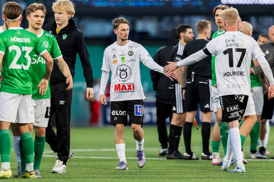 Örebros Kim Dickson deppar
