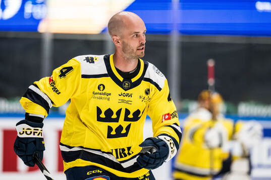 Niklas Hjalmarsson of Sweden Legends