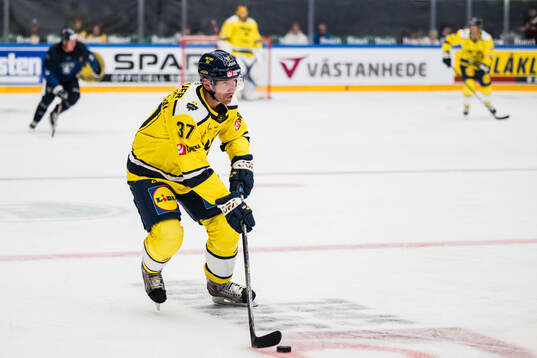 Mikael Samuelsson of Sweden Legends