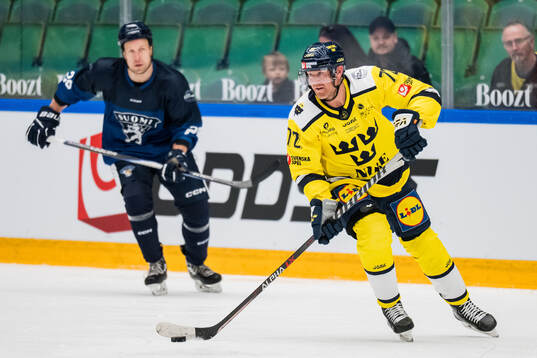 Patric Hörnqvist of Sweden Legends