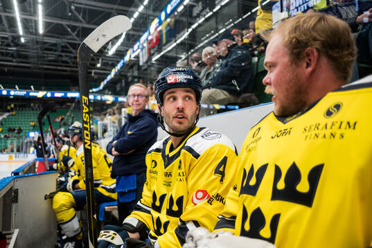 Niklas Hjalmarsson of Sweden Legends