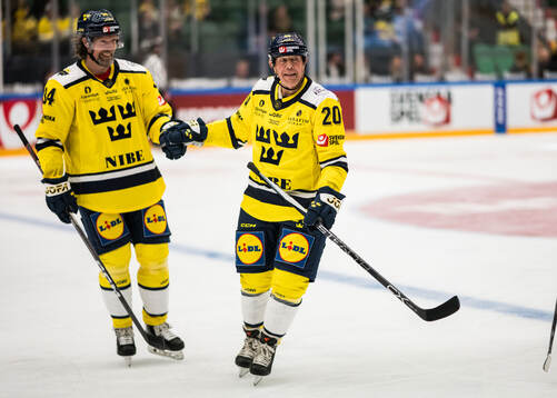 Daniel Tjernqvist and Willy Lindström of Sweden Legends