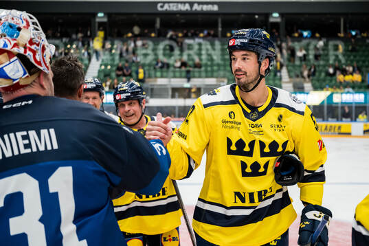 Jonathan Ericsson of Sweden Legends