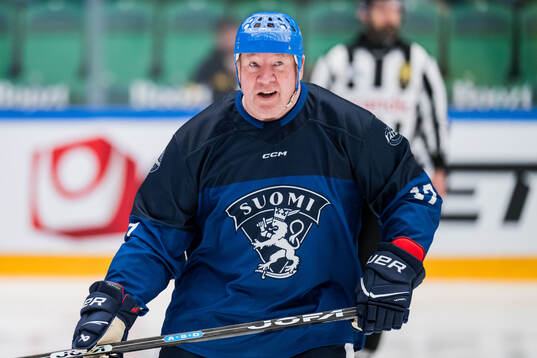 Jari Kurri of Finland Legends