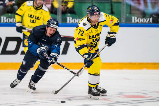 Patric Hörnqvist of Sweden Legends
