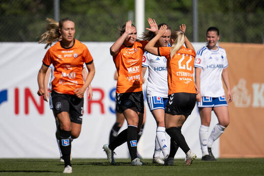 Kristianstads Alexandra Johannsdottir jublar