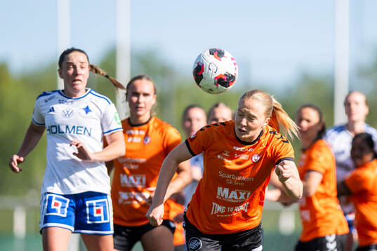 Kristianstads Elin Hansson nickar