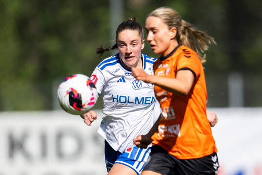 Kristianstads Viktoria Persson och IFK Norrköpings Carrie