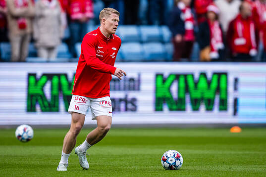 Kristian Eriksen of Brann warms up
