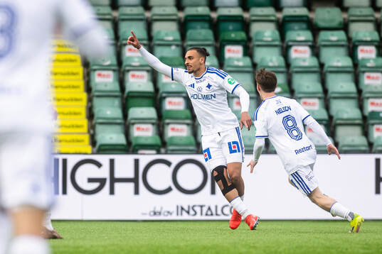 IFK Norrköpings Moutaz Neffati jublar