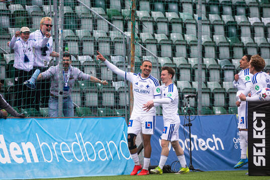 IFK Norrköpings Moutaz Neffati jublar