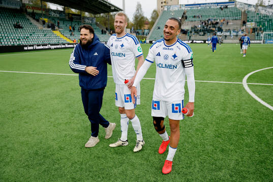 IFK Norrköpings Moutaz Neffati jublar