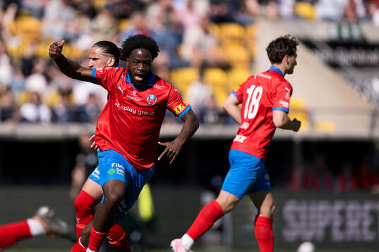Helsingborgs Kevin Nyarko jublar