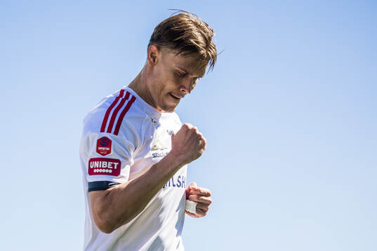 Östers Matias Tamminen jublar