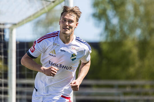 Östers Matias Tamminen jublar
