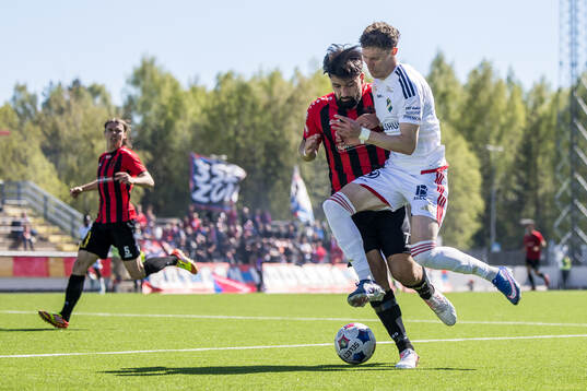 Nordic Uniteds Jonathan Gursac och Östers Samuel Burakowsky