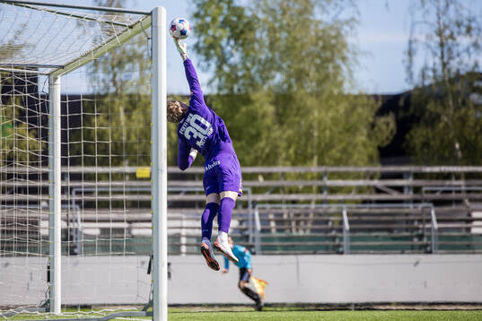 Nordic Uniteds målvakt William Eskelinen
