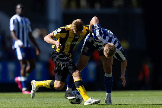 Hammarbys Markus Karlsson och IFK Göteborgs David Kruse