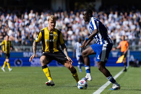 Hammarbys Victor Eriksson och IFK Göteborgs Imam Jagne
