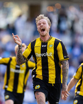 Hammarbys Victor Eriksson jublar