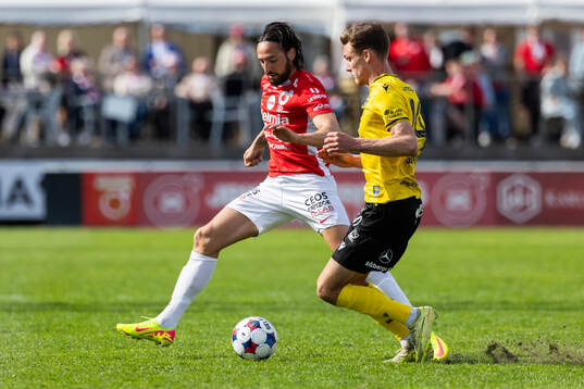 Degerfors Dijan Vukojevic och Mjällbys Villiam Granath