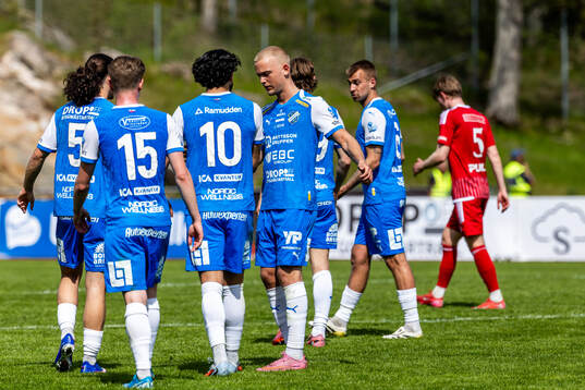 Oddevolds Leonardo Farah Shahin har gjort 1-0 och jublar