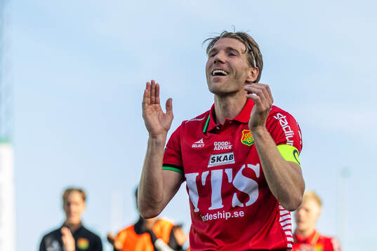 GAIS August Wängberg jublar