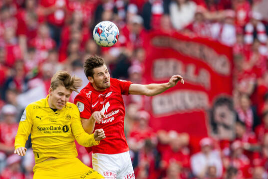 Jens Petter Hauge of Bodø/Glimt and Jacob Lungi Sørensen