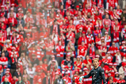 Goalkeeper Simen Vidtun Nilsen of Brann