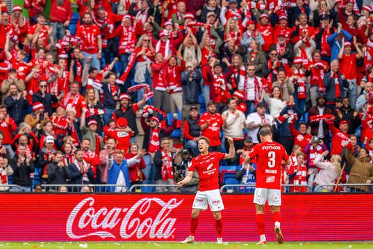Felix Horn Myhre of Brann celebrates