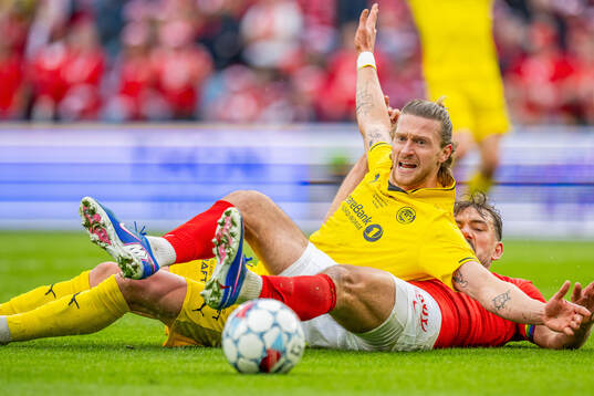 Kasper Høgh of Bodø/Glimt and Fredrik Pallesen Knudsen of