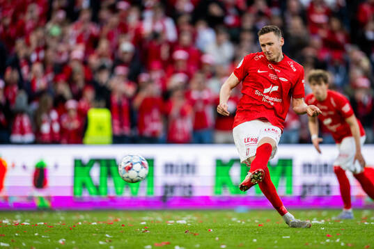 Joachim Soltvedt of Brann scoers 3-3