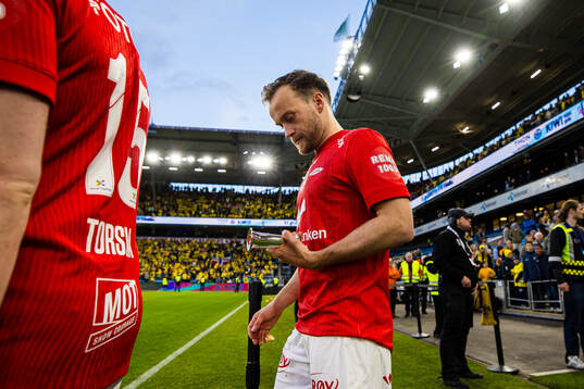 Bård Finne of Brann looks dejected