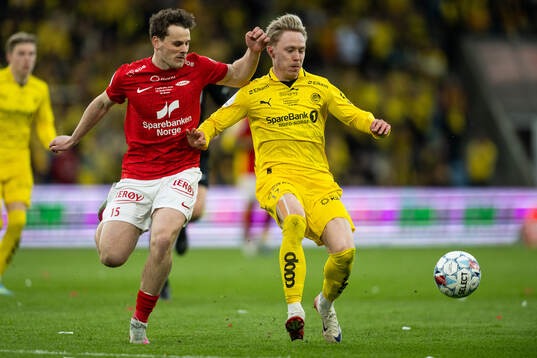 Jonas Torsvik of Brann and Ola Brynhildsen of Bodø/Glimt