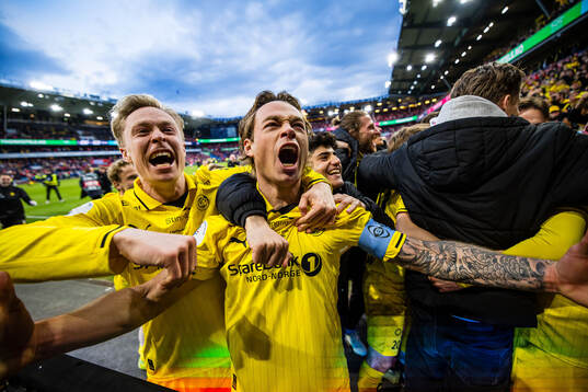 Ola Brynhildsen and Patrick Berg of Bodø/Glimt celebrates