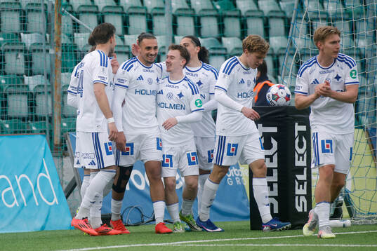 IFK Norrköpings Moutaz Neffati jublar